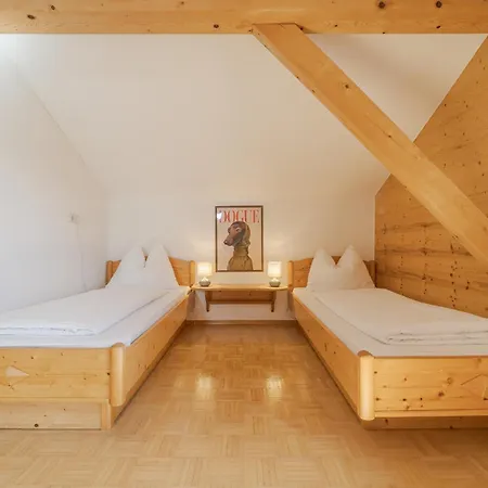 Apartment Haus H.o.f.