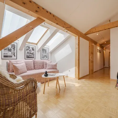 Apartment Haus H.o.f. *