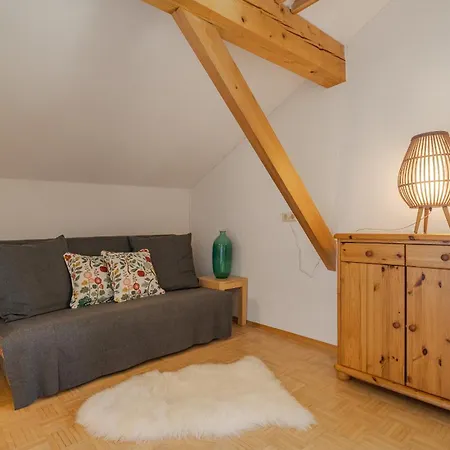 Apartment Haus H.o.f.