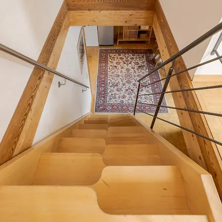 Apartment Haus H.o.f. *